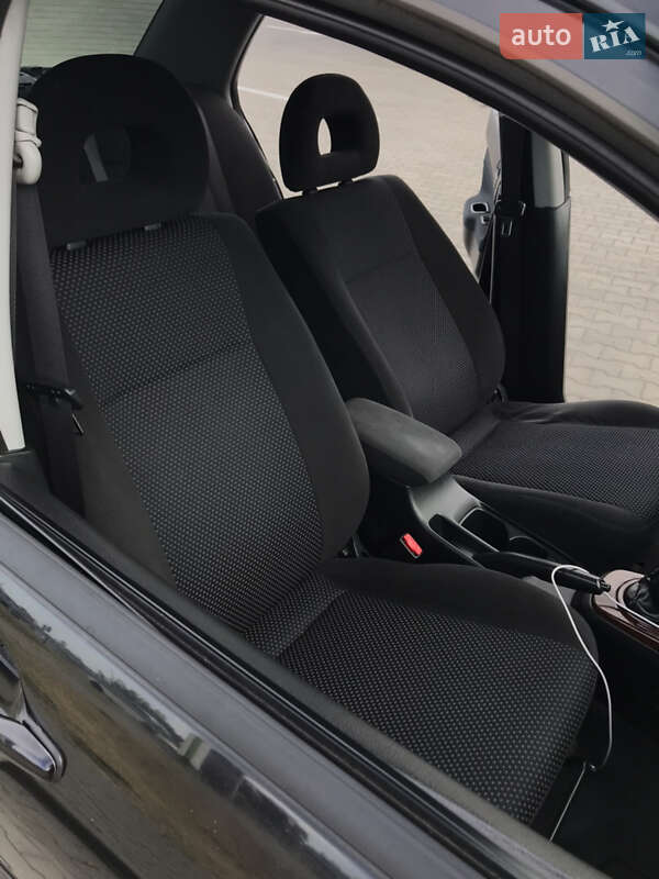 Седан Mitsubishi Lancer 2006 в Дніпрі