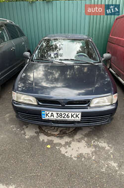 Седан Mitsubishi Lancer 1994 в Киеве