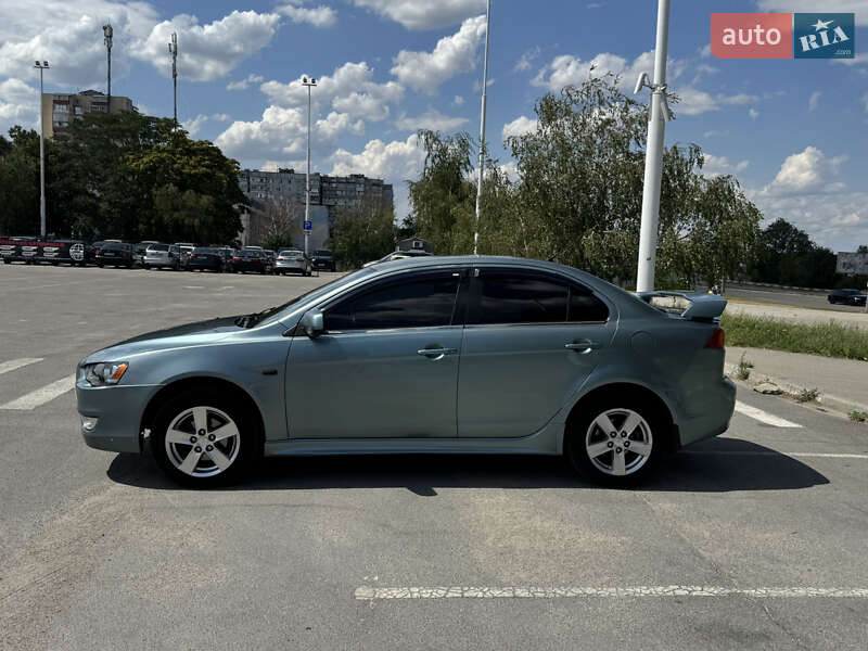 Седан Mitsubishi Lancer 2008 в Запорожье