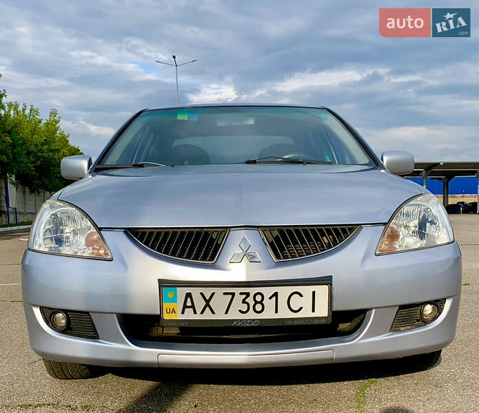 Mitsubishi Lancer 2004