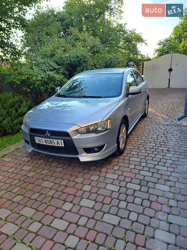 Седан Mitsubishi Lancer 2008 в Тернополе