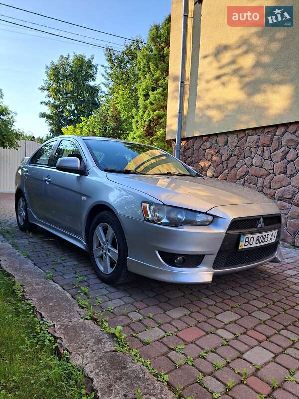 Седан Mitsubishi Lancer 2008 в Тернополе