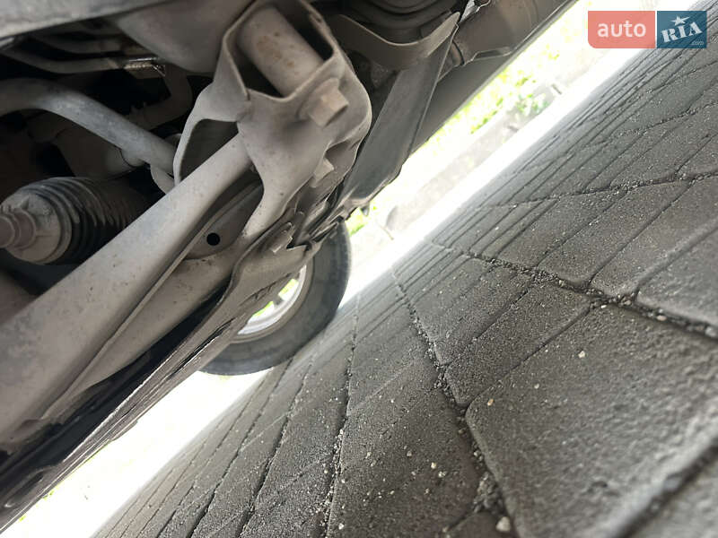Седан Mitsubishi Lancer 2011 в Днепре