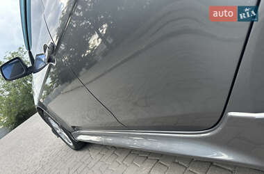 Седан Mitsubishi Lancer 2011 в 