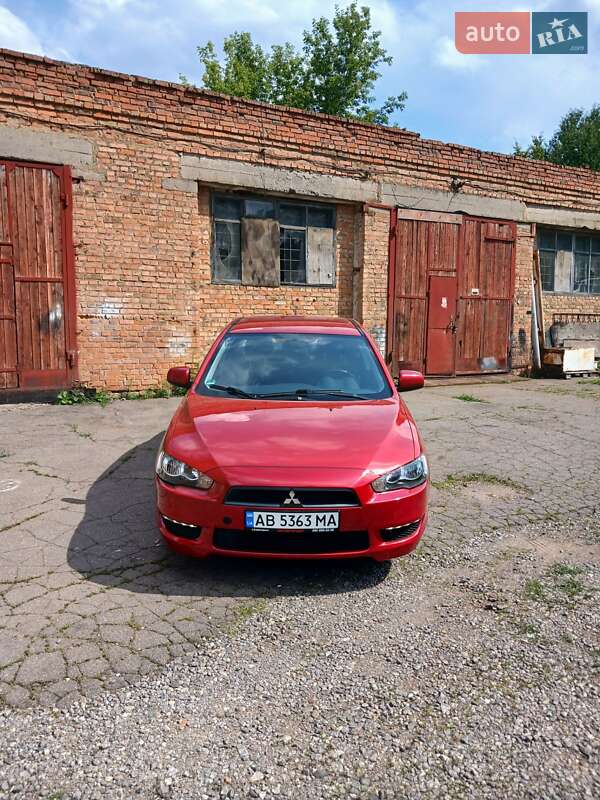 Седан Mitsubishi Lancer 2008 в Виннице