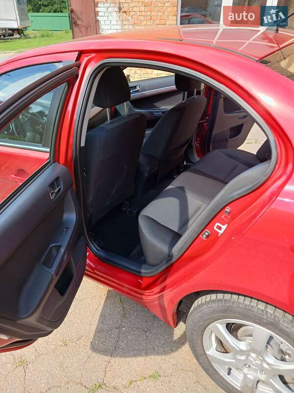Седан Mitsubishi Lancer 2008 в Виннице
