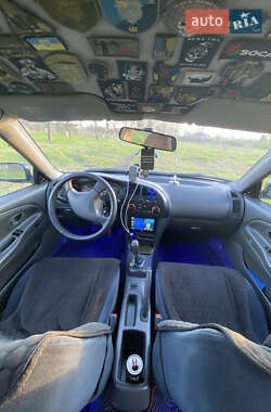 Седан Mitsubishi Lancer 1999 в 