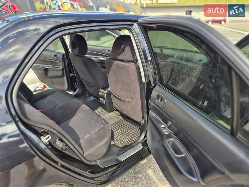Седан Mitsubishi Lancer 2006 в Києві