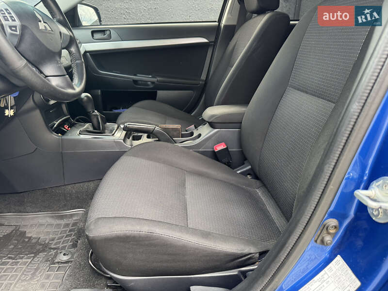 Седан Mitsubishi Lancer 2011 в Коцюбинському фото 16 Седан Mitsubishi Lancer 2011 в Коцюбинському