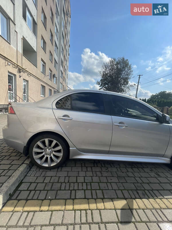 Седан Mitsubishi Lancer 2011 в Днепре фото 10 Седан Mitsubishi Lancer 2011 в Днепре