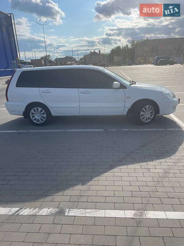 Универсал Mitsubishi Lancer 2007 в Ладыжине