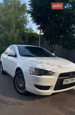 Седан Mitsubishi Lancer 2011 в Фастове