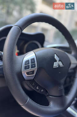 Седан Mitsubishi Lancer 2015 в 