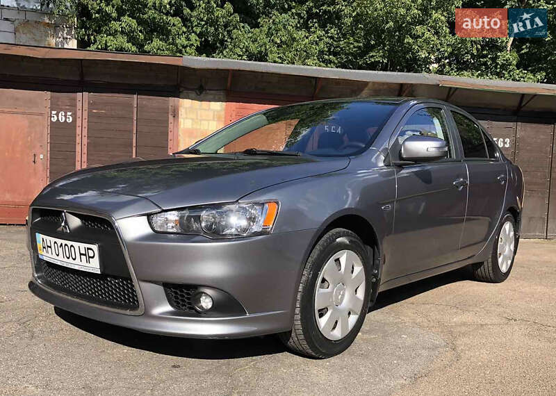 Седан Mitsubishi Lancer 2015 в Киеве фото 3 Седан Mitsubishi Lancer 2015 в Киеве