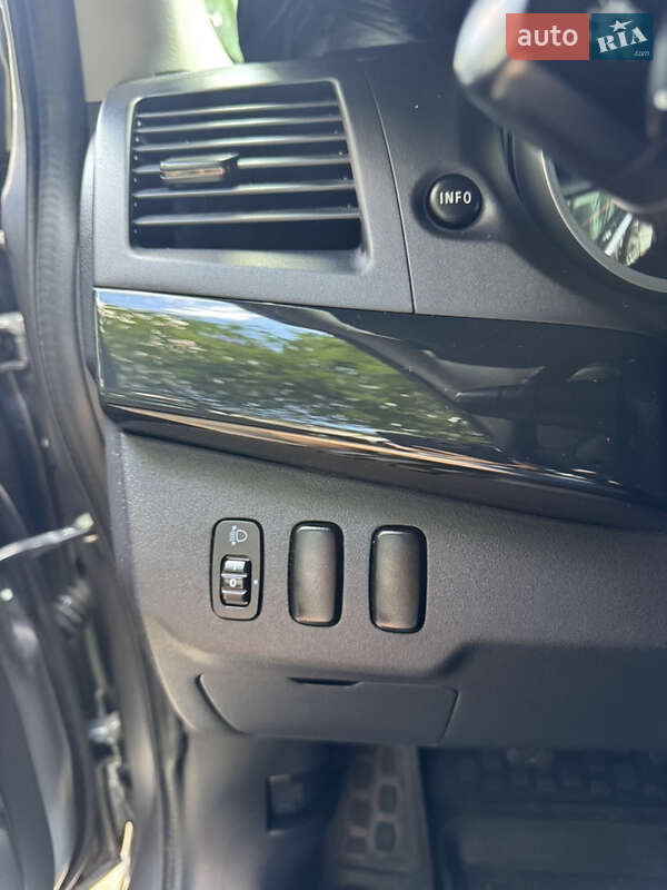 Седан Mitsubishi Lancer 2015 в Киеве фото 12 Седан Mitsubishi Lancer 2015 в Киеве