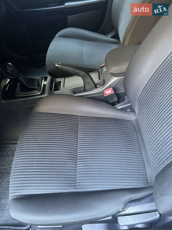 Седан Mitsubishi Lancer 2015 в Киеве фото 17 Седан Mitsubishi Lancer 2015 в Киеве