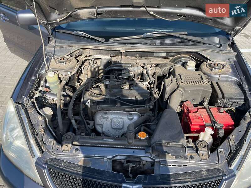 Седан Mitsubishi Lancer 2007 в Киеве