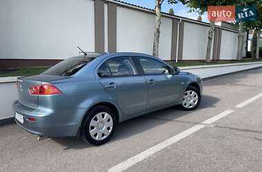 Хэтчбек Mitsubishi Lancer 2007 в 