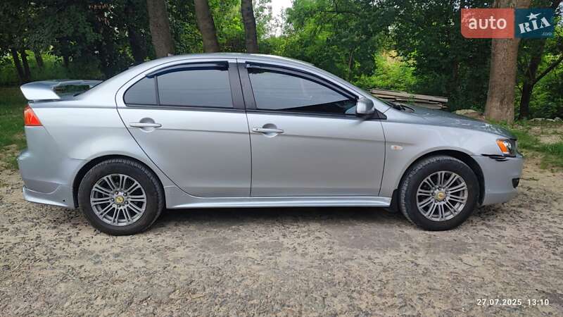 Седан Mitsubishi Lancer 2007 в Чорткове