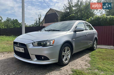 Хэтчбек Mitsubishi Lancer 2010 в Киеве