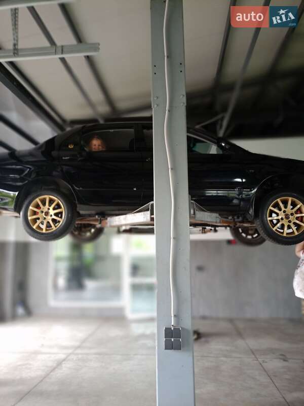 Седан Mitsubishi Lancer 2008 в Львові