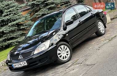 Седан Mitsubishi Lancer 2007 в Киеве