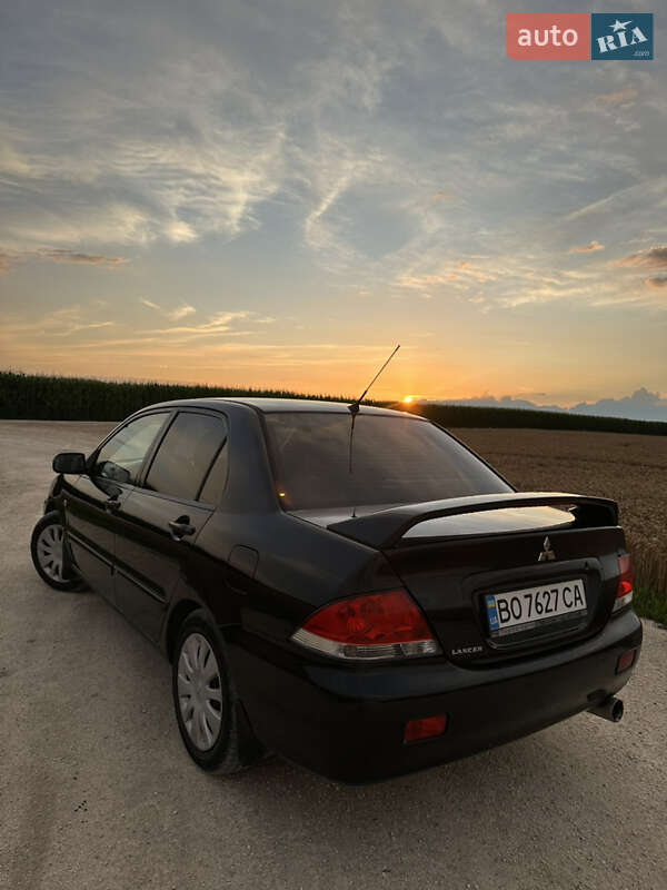 Седан Mitsubishi Lancer 2008 в Вишневце