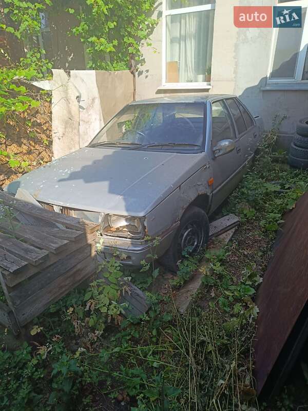Седан Mitsubishi Lancer 1986 в Харькове фото 3 Седан Mitsubishi Lancer 1986 в Харькове
