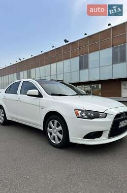 Седан Mitsubishi Lancer 2012 в Києві