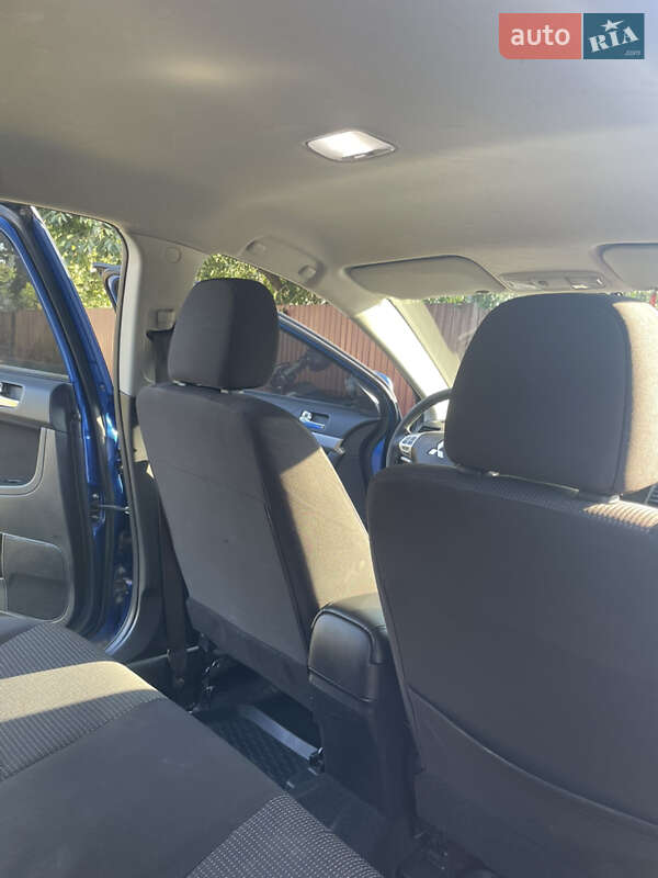 Хетчбек Mitsubishi Lancer 2010 в Гребінці