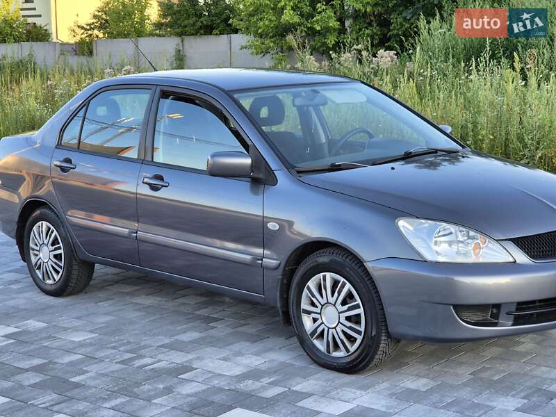 Седан Mitsubishi Lancer 2007 в Виннице