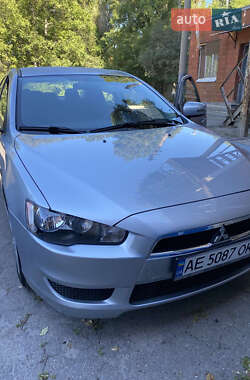 Седан Mitsubishi Lancer 2015 в Дніпрі