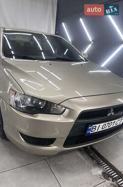 Седан Mitsubishi Lancer 2010 в 