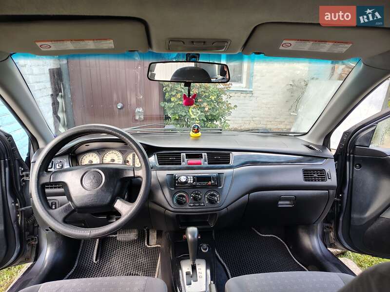 Седан Mitsubishi Lancer 2004 в Фастове фото 3 Седан Mitsubishi Lancer 2004 в Фастове