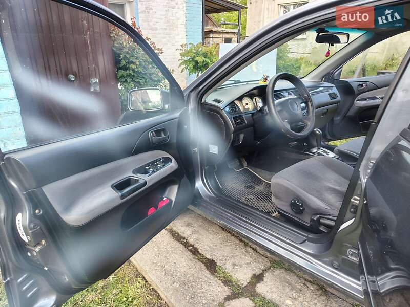 Седан Mitsubishi Lancer 2004 в Фастове фото 6 Седан Mitsubishi Lancer 2004 в Фастове