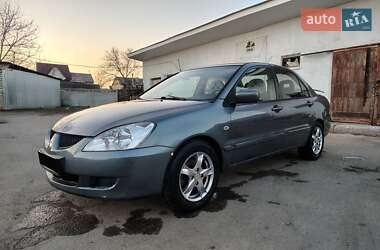 Седан Mitsubishi Lancer 2004 в Фастове