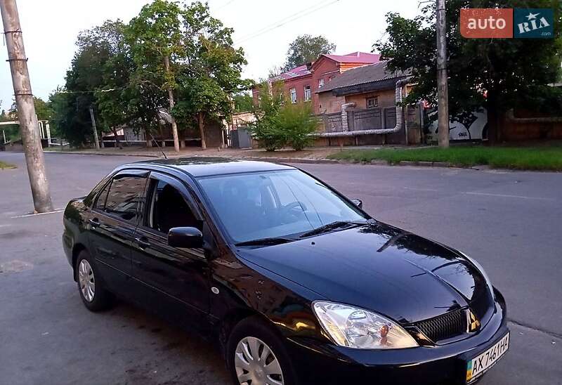 Седан Mitsubishi Lancer 2007 в Харькове