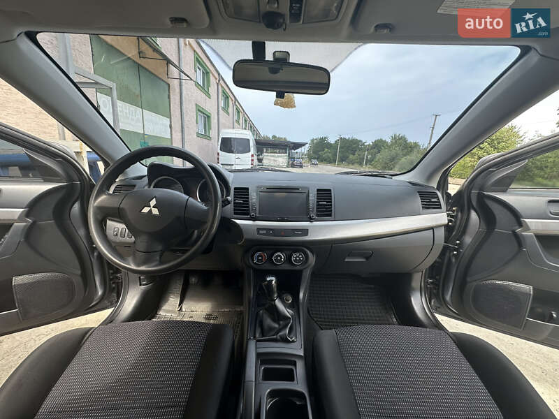 Седан Mitsubishi Lancer 2007 в Стрые