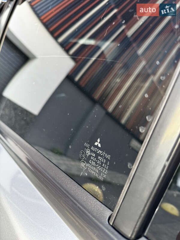 Седан Mitsubishi Lancer 2007 в Днепре