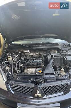 Седан Mitsubishi Lancer 2005 в Львові