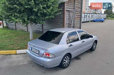 Седан Mitsubishi Lancer 2004 в Бучі