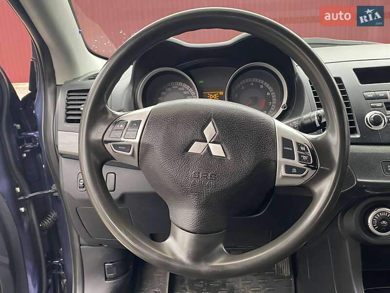 Седан Mitsubishi Lancer 2007 в Николаеве