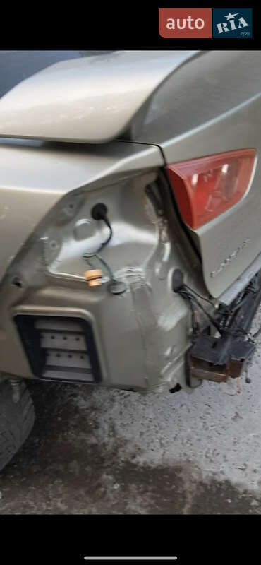 Седан Mitsubishi Lancer 2008 в Киеве