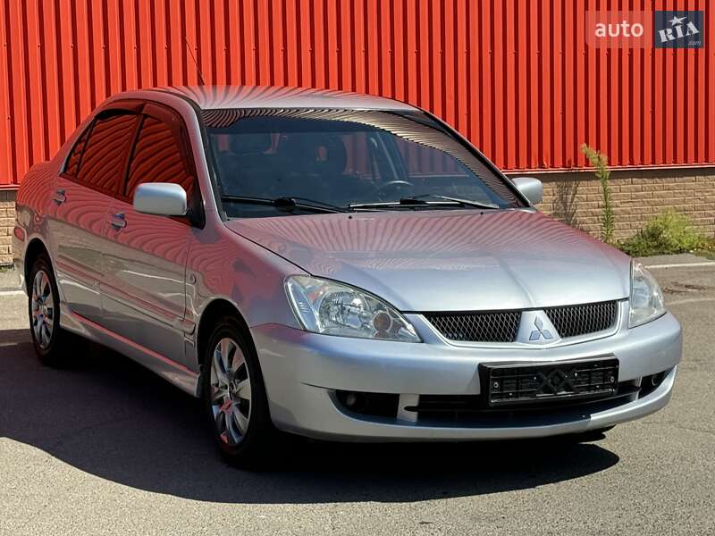 Седан Mitsubishi Lancer 2006 в Одессе