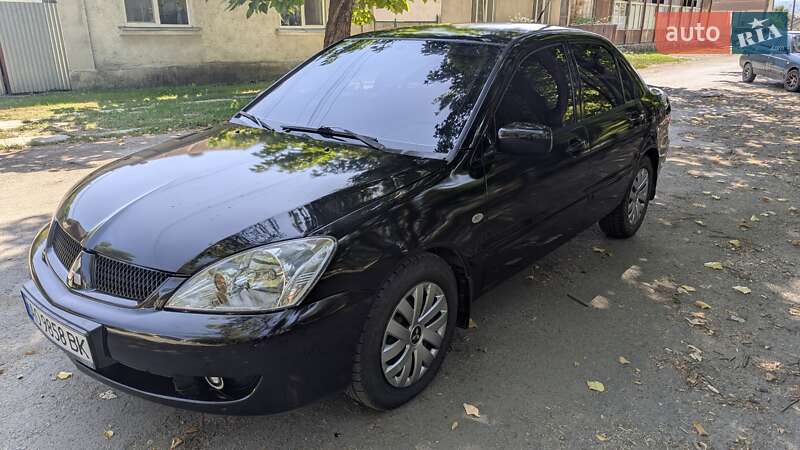 Седан Mitsubishi Lancer 2007 в Великом Березном