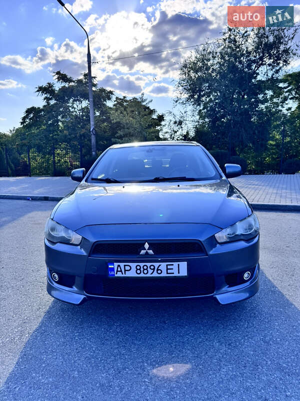 Седан Mitsubishi Lancer 2009 в Запорожье