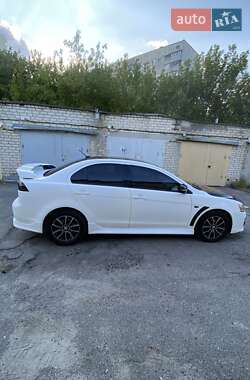 Седан Mitsubishi Lancer 2016 в 