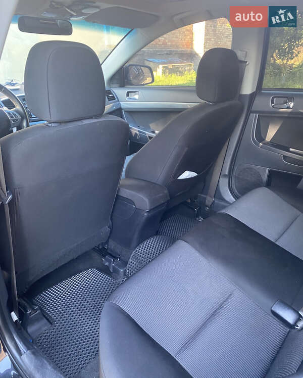 Седан Mitsubishi Lancer 2008 в Борисполе