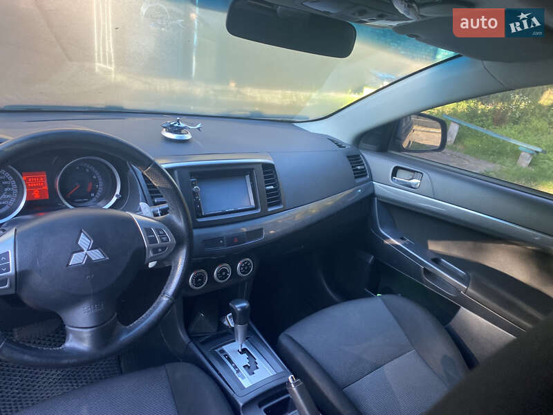 Седан Mitsubishi Lancer 2008 в Борисполе