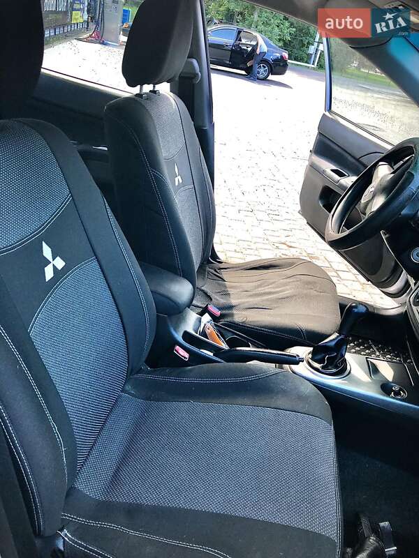 Седан Mitsubishi Lancer 2007 в Кременчуге